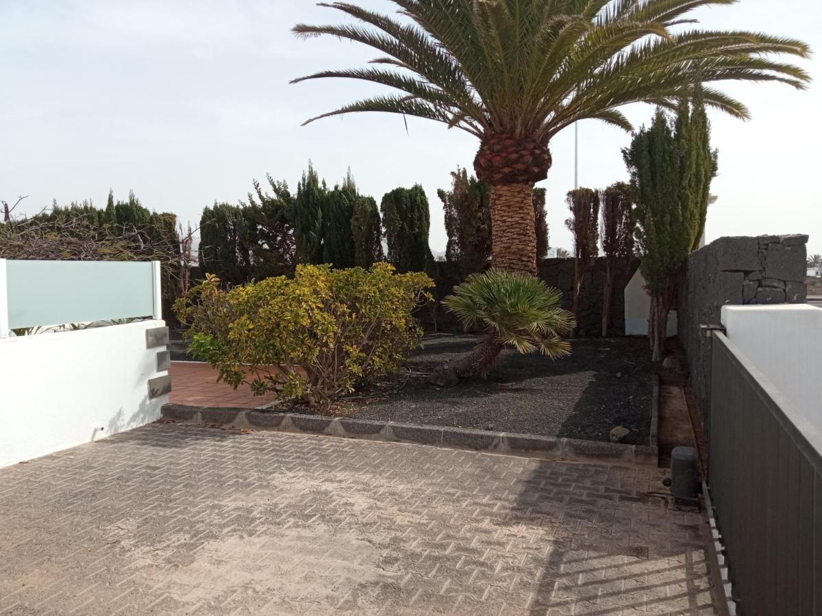 Villa Marta Playa Blanca  Exteriör bild