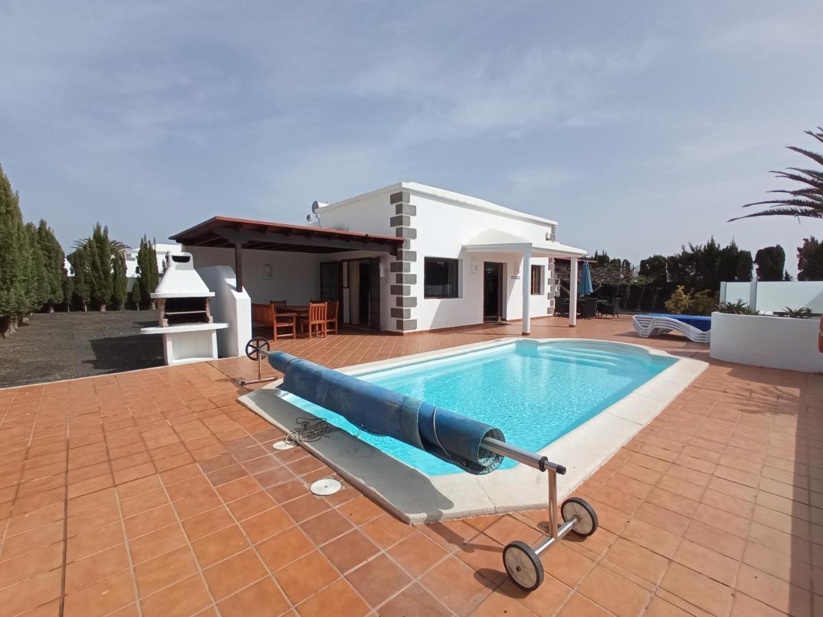Villa Marta Playa Blanca  Exteriör bild